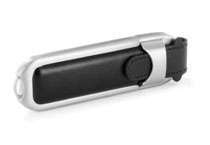 USB-Stick Modell Outback. Datensicherheit durch robuste Hülle aus Stahl, mit Leder dekoriert